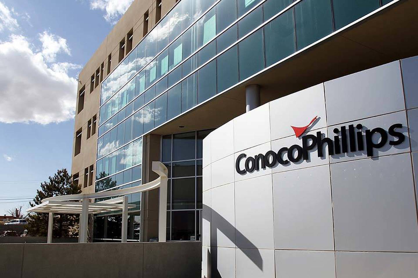 Estadounidense ConocoPhillips adquiere Marathon Oil por $ 22.500 millones