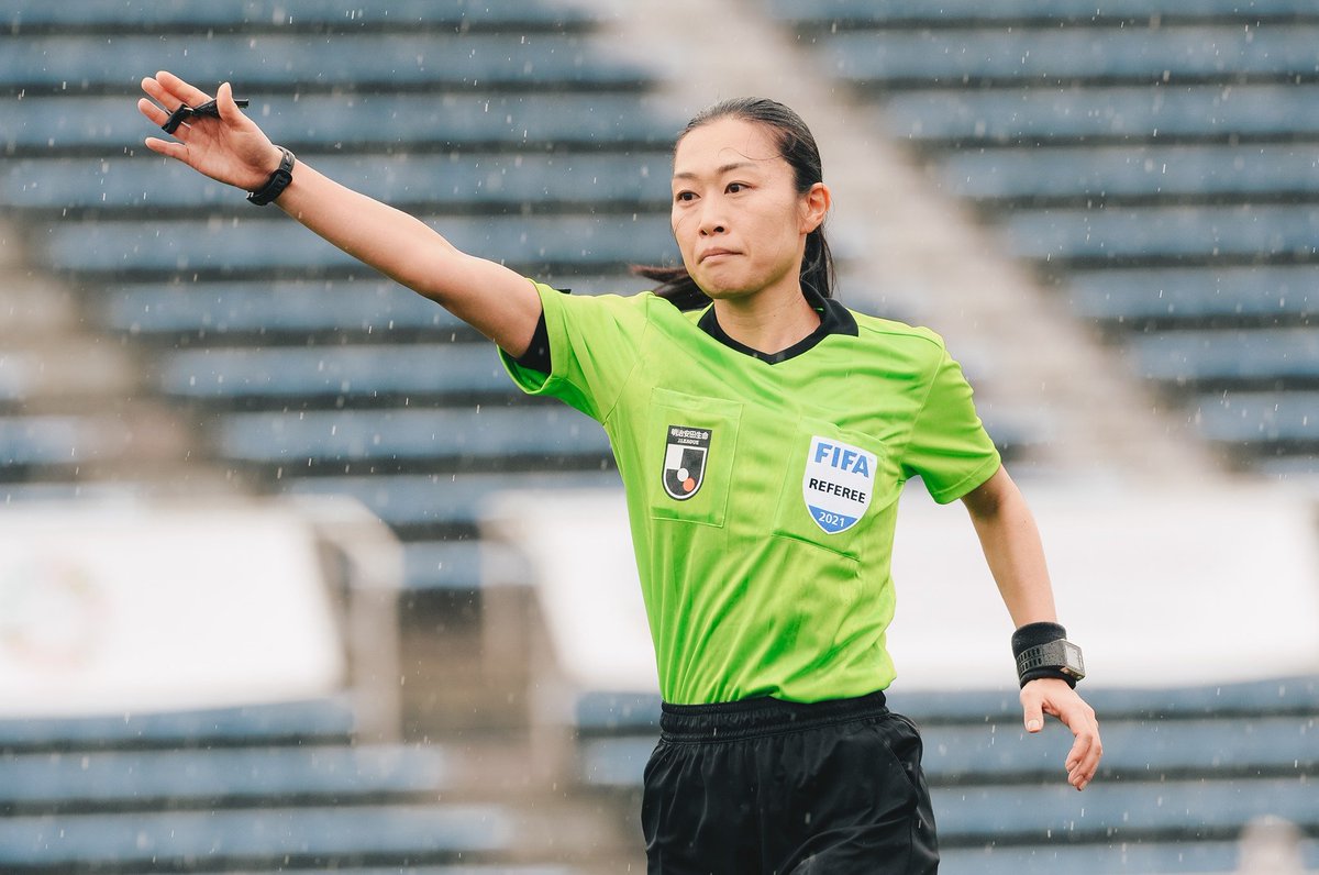 Yamashita se convierte en la primera mujer árbitra del fútbol japonés