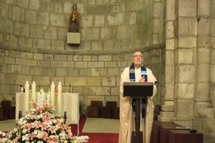 Falleció en España el sacerdote jesuita Mikel de Viana