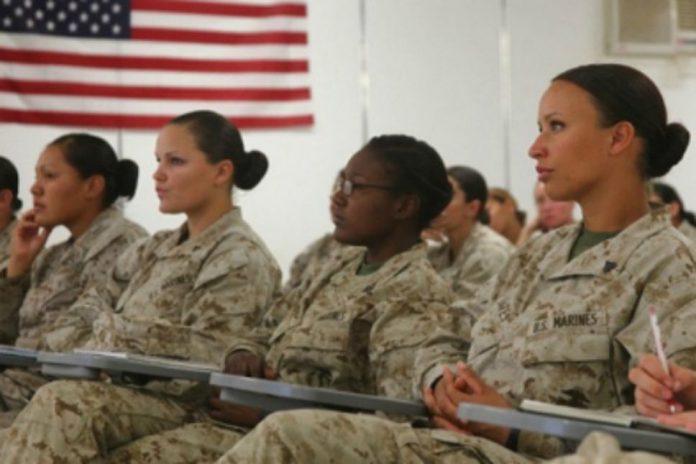mujeres de las Fuerzas Armadas
