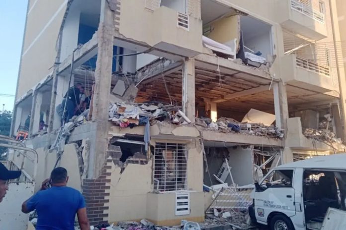 Explosión en residencias de Puerto Ordaz dejó un fallecido y varias familias sin viviendas