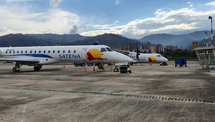 flight Colombian state airline Satena,