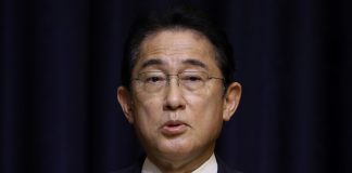 ministro japonés