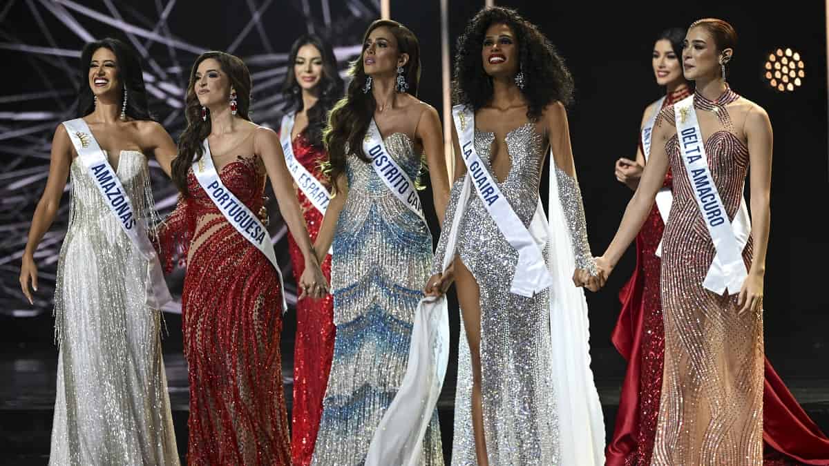 Miss Venezuela acusa al jurado de pretender empañar el concurso