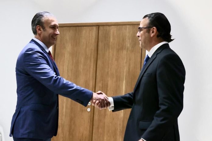 Tareck el Aissami firmará contratos con Chevron tras alivio de sanciones