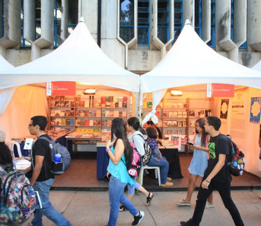 Feria del libro del oeste de Caracas