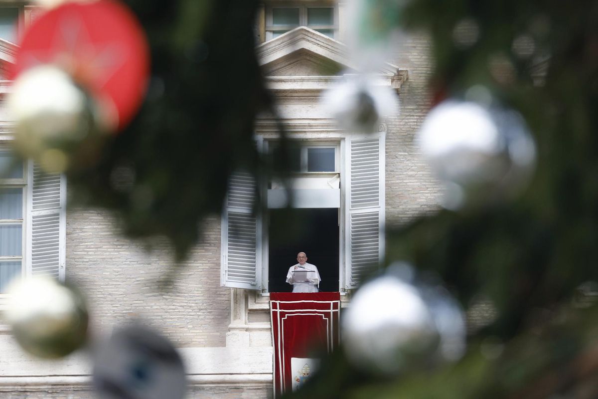 Papa Francisco desea que la Navidad lleve «un rayo de paz» a Ucrania