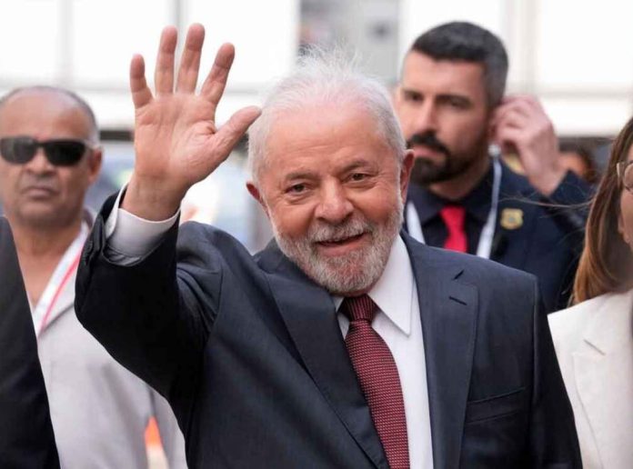 Lula asume presidencia de Brasil este domingo con autoridades de 50 países y en clima de fiesta