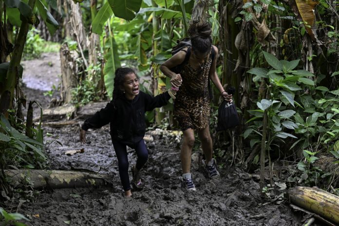 Se multiplicó por 8 la cifra de menores migrantes que cruzan la peligrosa selva del Darién Darién