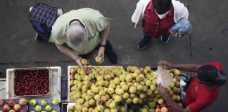 FAO Inflación en Venezuela: alimentos registraron aumento de 400% en noviembre en Zulia, Táchira y Lara