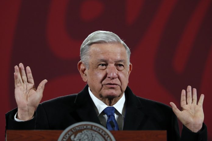 López Obrador retrasa el reconocimiento a Dina Boluarte como presidenta de Perú