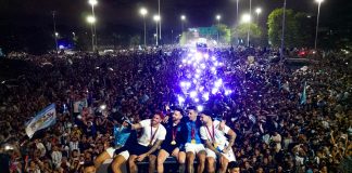 Argentina desata la fiesta con Messi y los campeones en casa