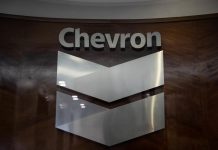 Chevron planea aumentar la producción de petróleo en Venezuela a 200.000 barriles diarios para 2023