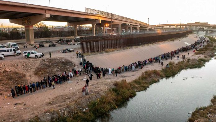 El Paso migrantes