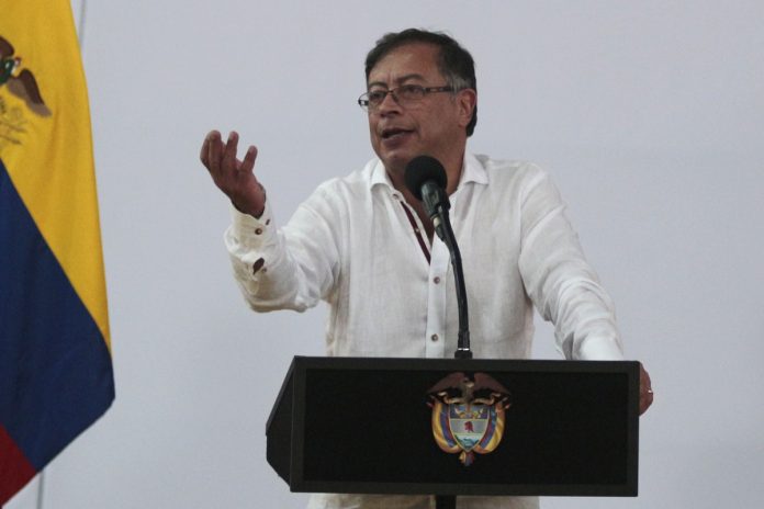 Perú expresó “profundo malestar” por declaraciones injerencistas de Gustavo Petro