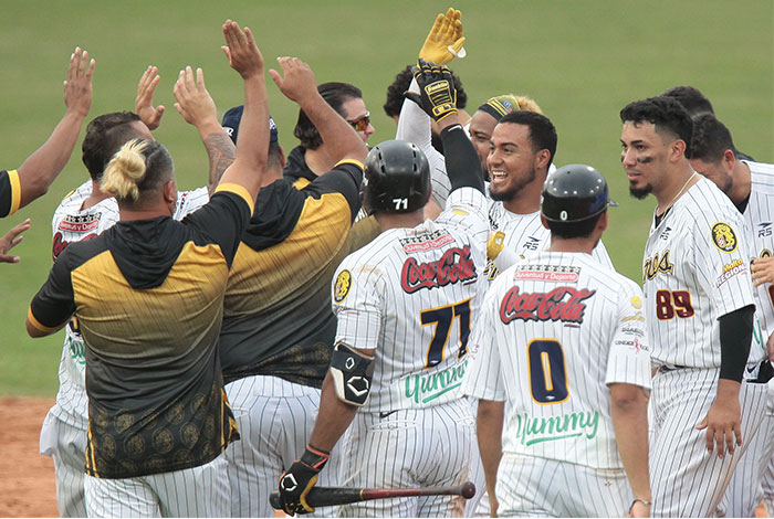 El Caracas se prepara como líder para nueva ronda del béisbol