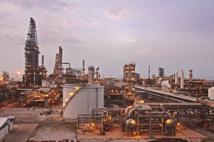 Chevron tomará el control de un mejorador de Petropiar