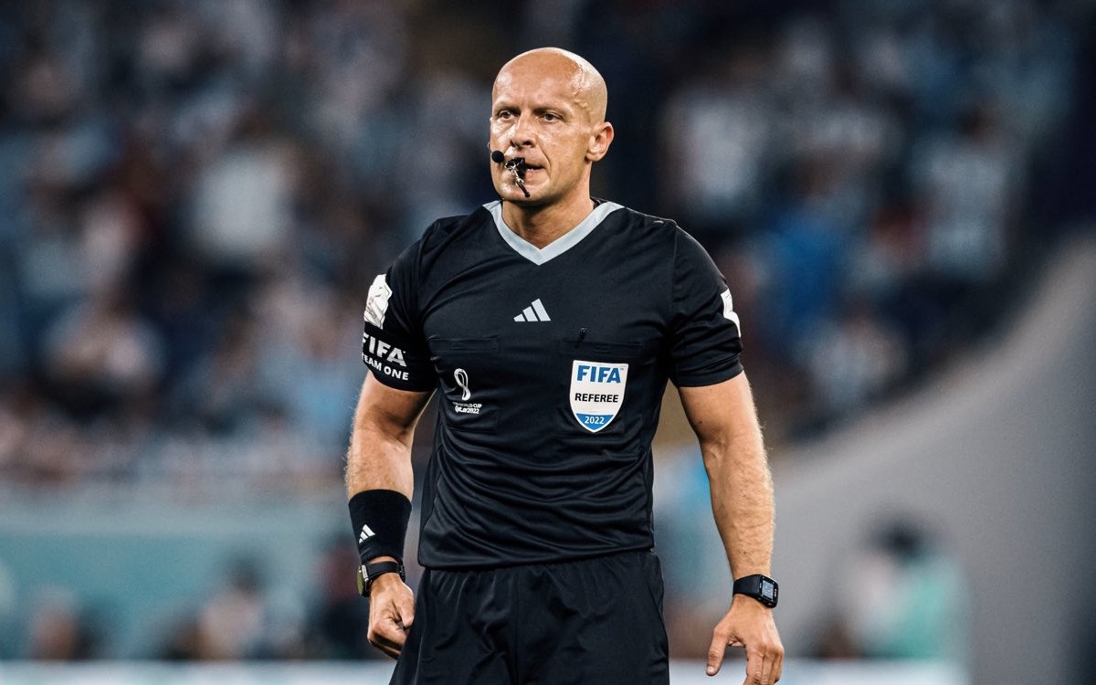 szymon-marciniak-arbitro-final-mundial-francia-argentina-15122022