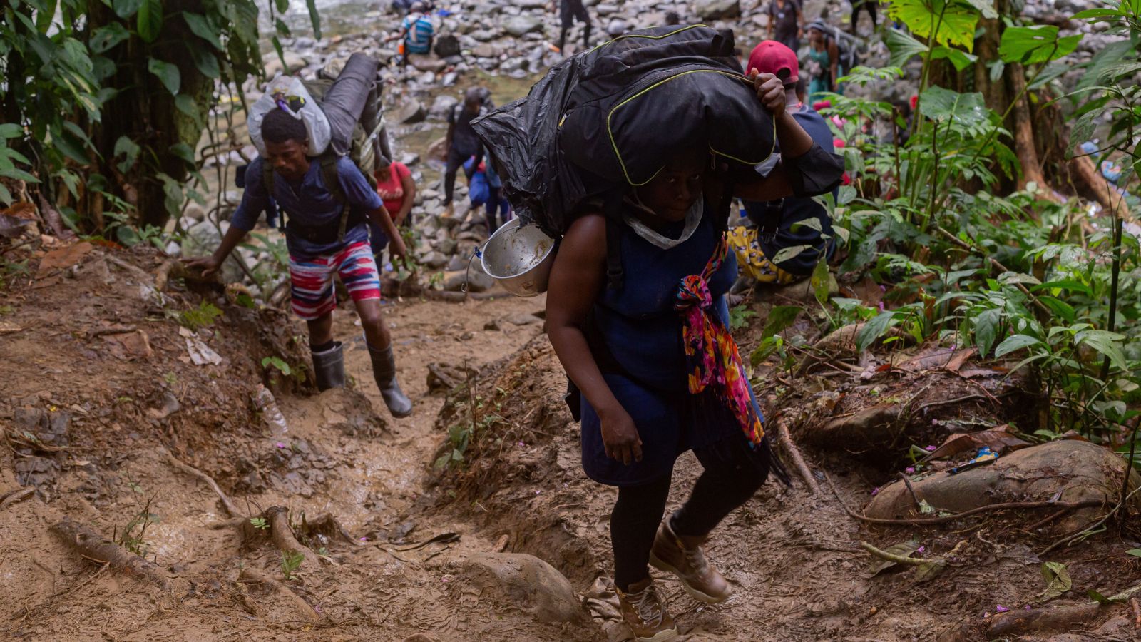 Al menos 36 migrantes murieron en 2022 al intentar cruzar la selva de Darién