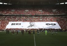 Homenaje a Pelé en la Supercopa