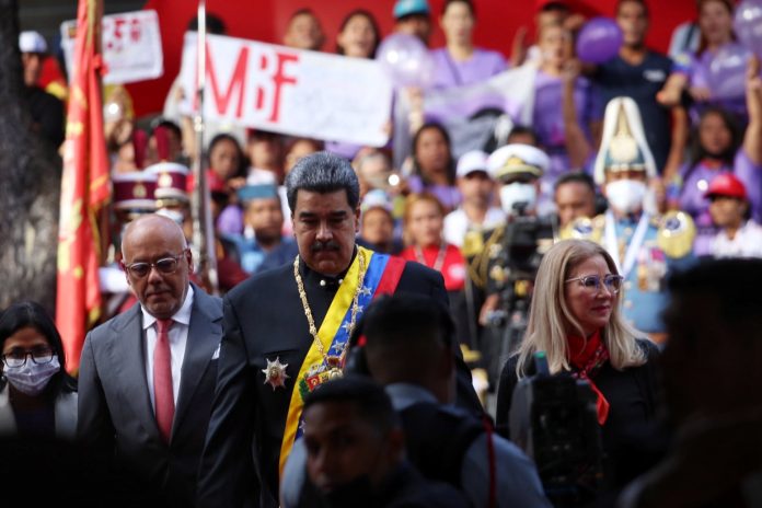 Maduro sanciones perdió ingresos