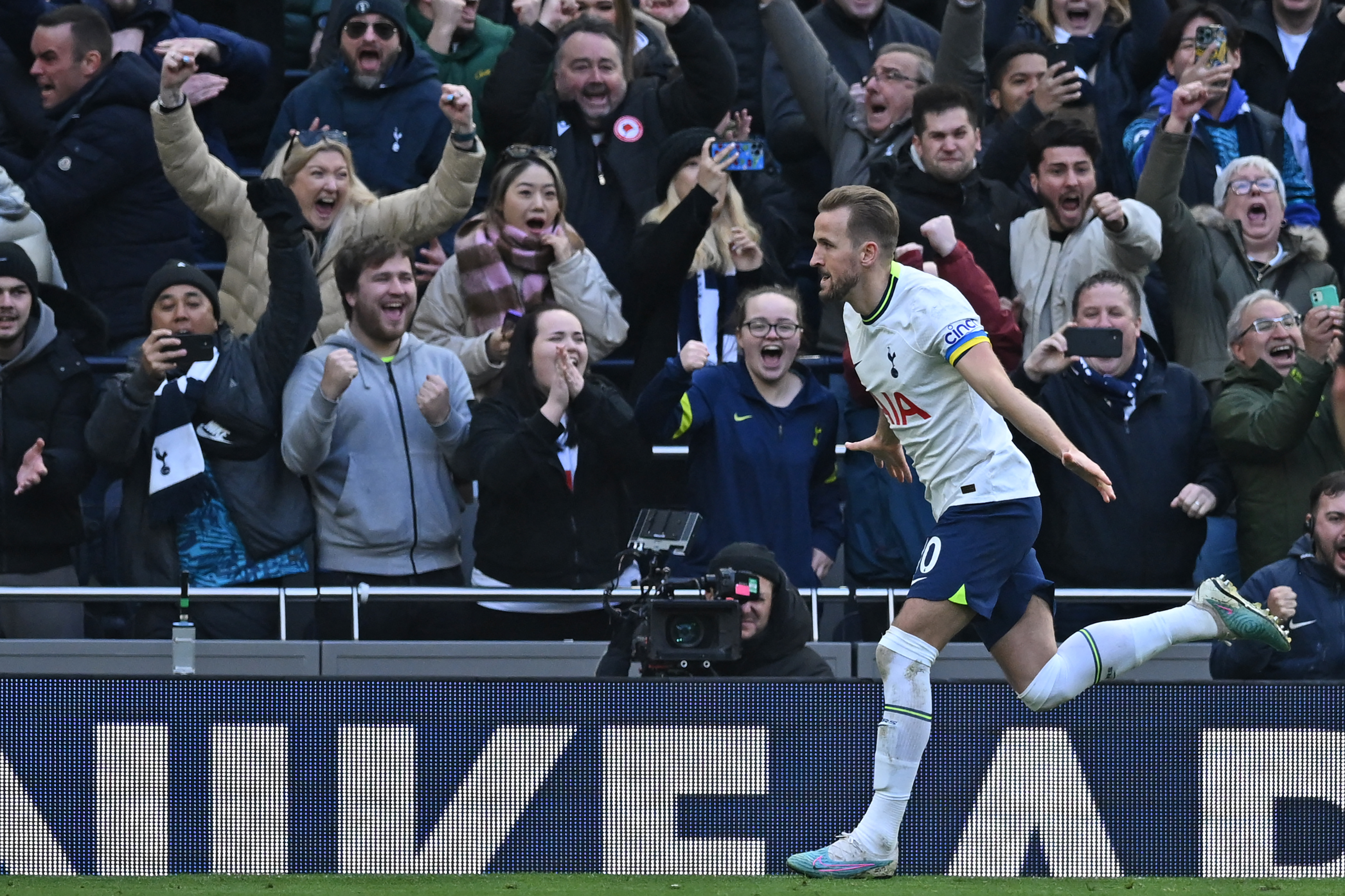 El Tottenham gana ante el Chelsea y se acerca a la Champions