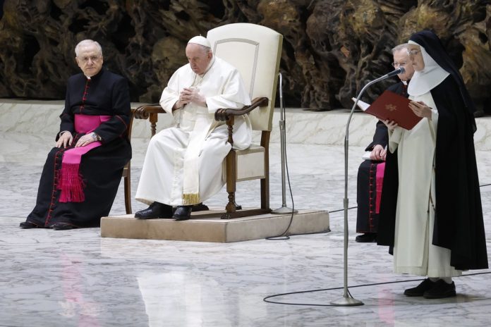 El papa Francisco hizo hoy un nuevo llamamiento para que terminen pronto 