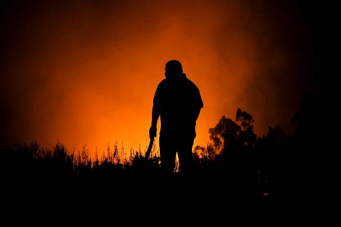 Los incendios en Chile cumplieron una semana sin control pese al combate incesante