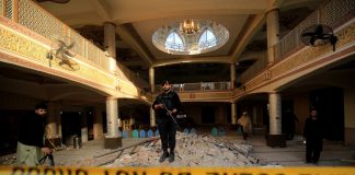 Pakistán refuerza la seguridad de los extranjeros tras atentado en mezquita