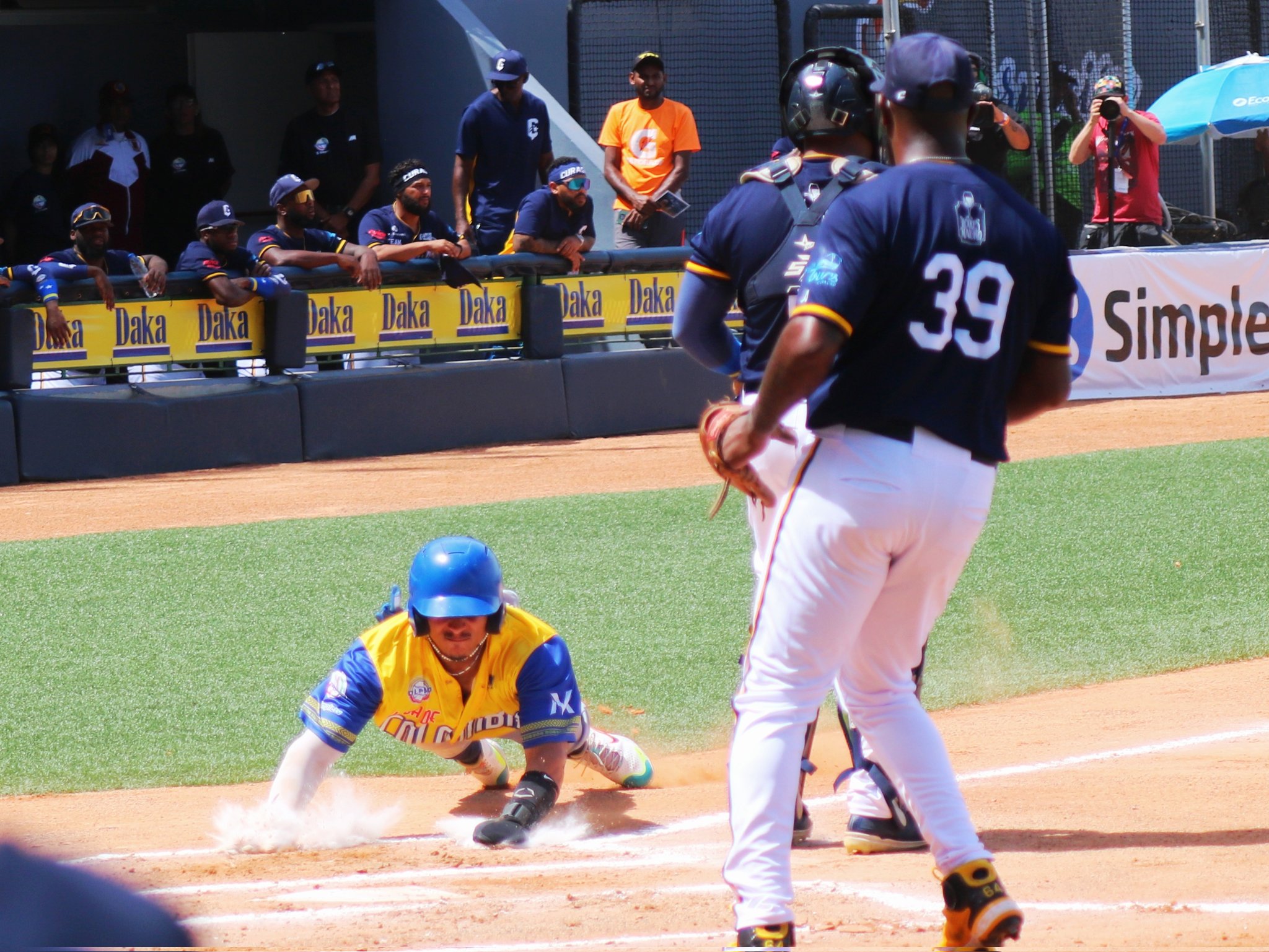 Colombia derrota 6×5 a Curazao en trece entradas en la Serie del Caribe