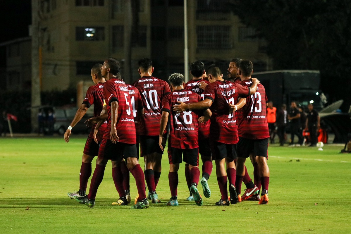 Carabobo ante el reto de enfrentarse en casa al Atlético Mineiro