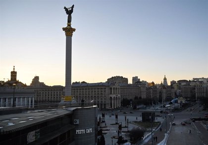 Defensas ucranianas derriban varios globos que flotaban sobre Kyiv