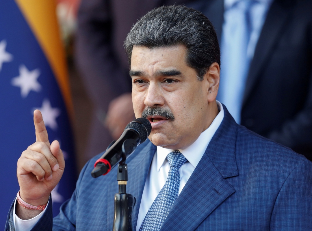 Maduro llama a enfrentar a exministros chavistas que «pretenden dividir»