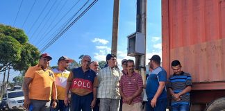 Adeudan miles de dólares a transportistas de bolsas del CLAP en Táchira