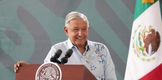 López Obrador es señalado por desacreditación a periodistas y activistas
