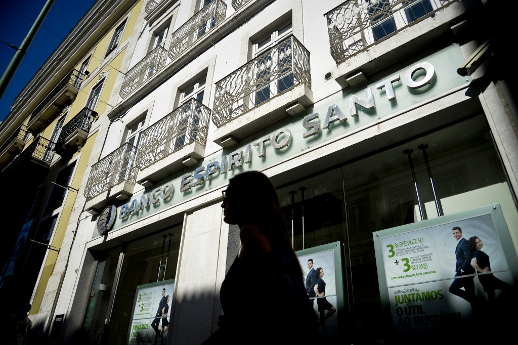 Venezolanos afectados exigen justicia en el juicio contra el Banco Espírito Santo en Portugal