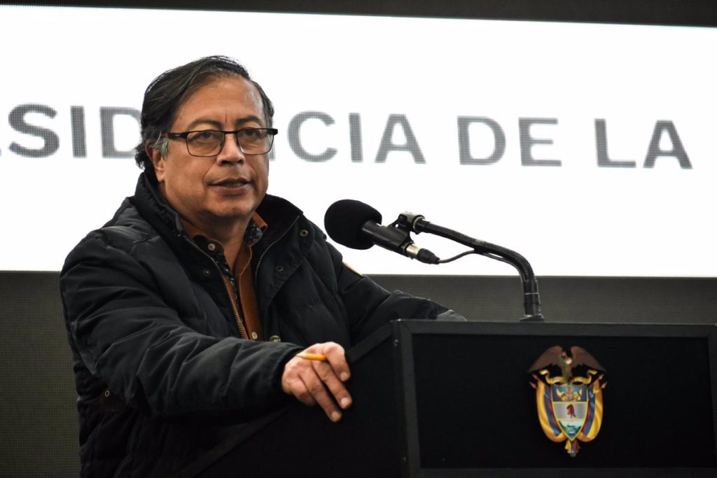 Petro oposición Bogotá