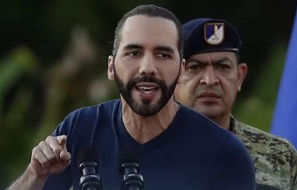 Nayib Bukele, en un acto con las fuerzas de seguridad. Twitter