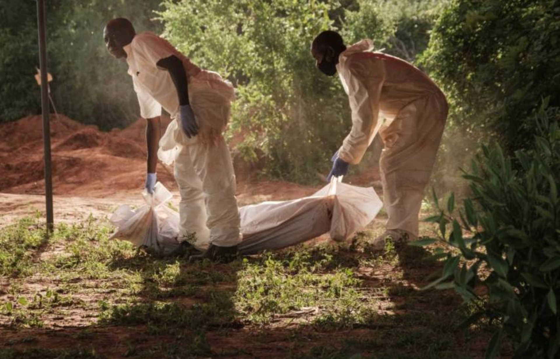 Sube a 384 el número de miembros muertos de una secta en Kenia por ayunar para ver a Jesucristo