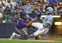 los bates latinos brillan en MLB