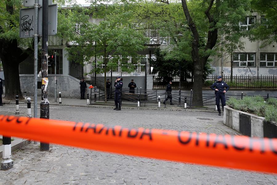 Tragedia en Belgrado: joven que mató a 9 personas en un colegio tenía una lista de víctimas