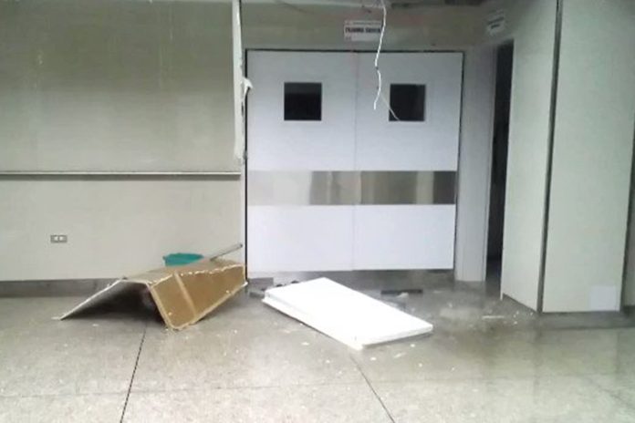 Se inundó el área de emergencia pediátrica del Hospital José María Benítez en Aragua