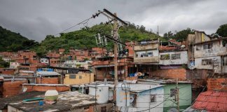 La mayoría de los venezolanos considera que el servicio eléctrico es un desastre