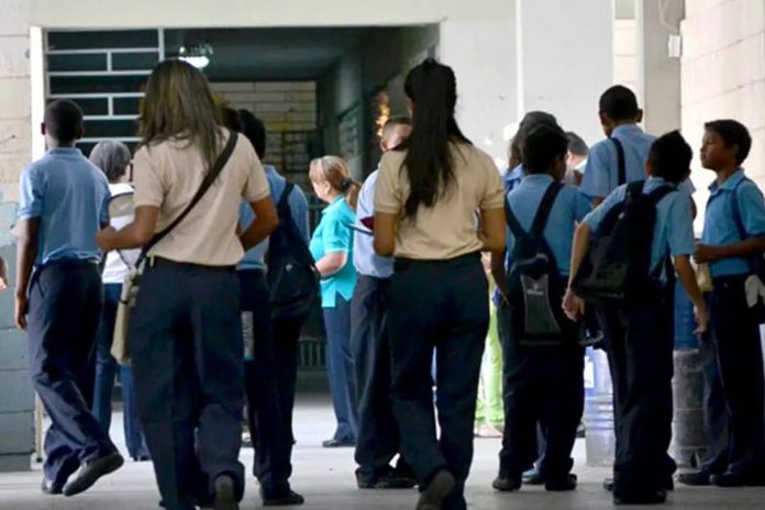 Asociación de colegios privados pide renovar el pénsum académico en todos los niveles