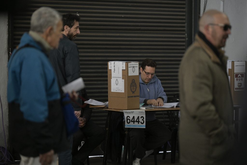 colegios electorales en toda Argentina