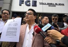 El gobierno de Ecuador rechaza denuncias que lo culpan del asesinato de Villavicencio