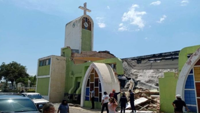 Iglesia Zulia derrumbe