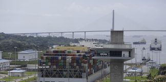 El canal de Panamá busca desesperadamente agua para no morir