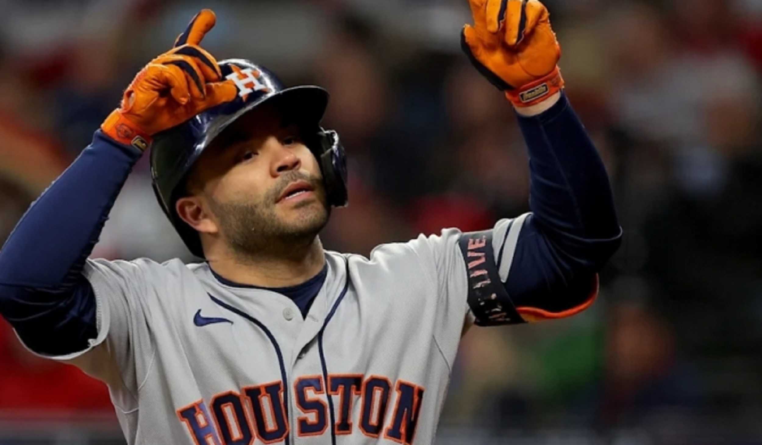 José Altuve regresa con buen ritmo a los Astros de Houston