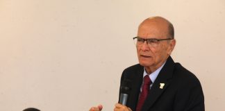 Bloque Constitucional lamenta la muerte del jurista Román Duque Corredor | Web